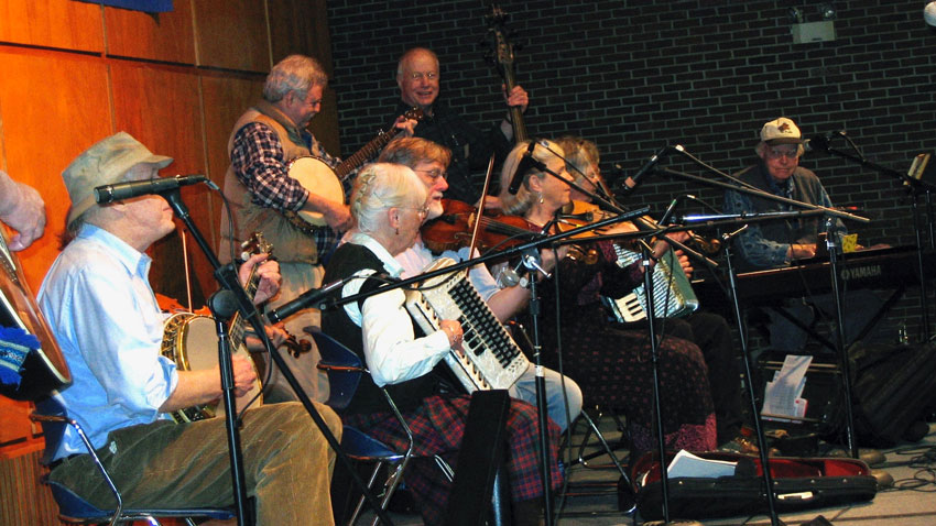 Canterbury Country Dance Orchestra at the Ralph Page Legacy Weekend